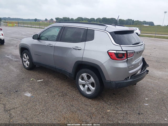 45783598 :رقم المزاد ، 3C4NJDBB2LT107308 vin ، 2020 Jeep Compass Latitude 4x4 مزاد بيع