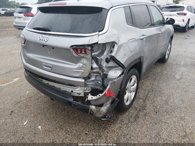 45783598 :رقم المزاد ، 3C4NJDBB2LT107308 vin ، 2020 Jeep Compass Latitude 4x4 مزاد بيع