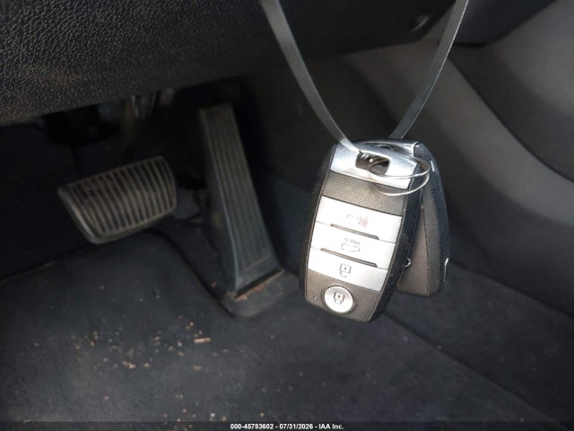 2016 Kia Sorento 3.3l Ex მანქანა იყიდება აუქციონზე, vin: 5XYPH4A51GG176875, აუქციონის ნომერი: 45783602