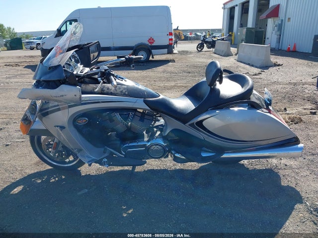 Aukcja sprzedaży 2011 Victory Motorcycles Vision Tour, vin: 5VPSW36N4B3000257, numer aukcji: 45783608
