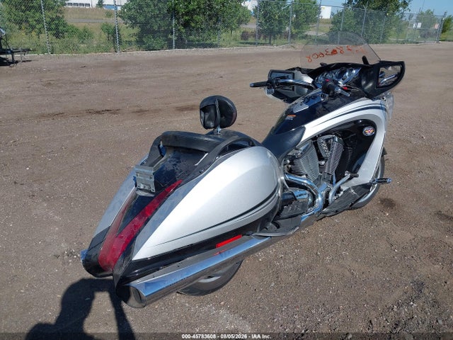 Aukcja sprzedaży 2011 Victory Motorcycles Vision Tour, vin: 5VPSW36N4B3000257, numer aukcji: 45783608