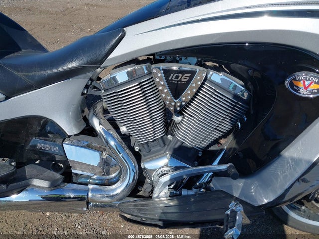 Aukcja sprzedaży 2011 Victory Motorcycles Vision Tour, vin: 5VPSW36N4B3000257, numer aukcji: 45783608