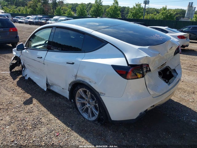Продаж на аукціоні авто 2024 Tesla Model Y Long Range Dual Motor All-wheel Drive, vin: 7SAYGDEE9RA225834, номер лоту: 45783634
