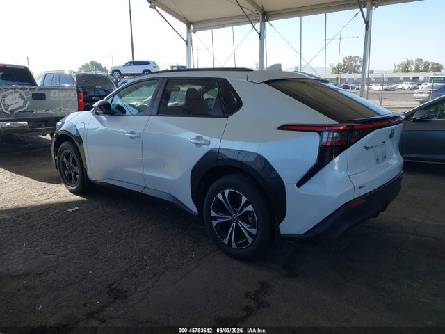 Toyota BZ4X XLE 2024 JTMABACA2RA054884 Image 3