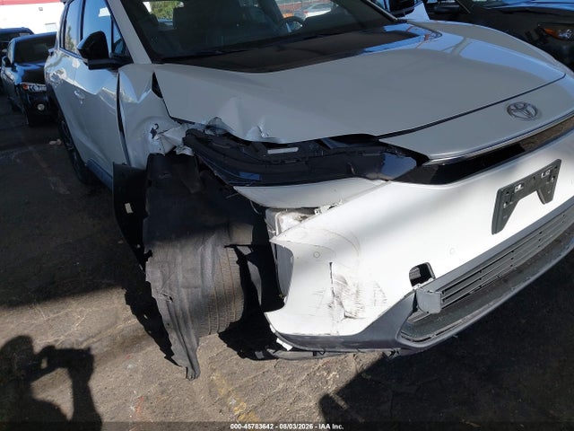 Toyota BZ4X XLE 2024 JTMABACA2RA054884 Image 6