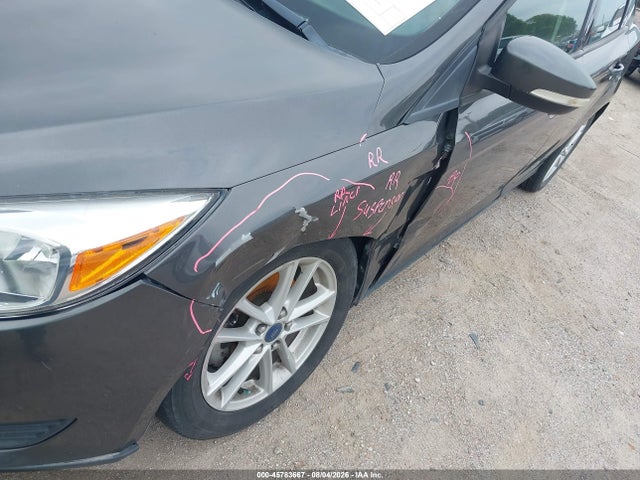 1FADP3F27FL231076 Ford FOCUS SE