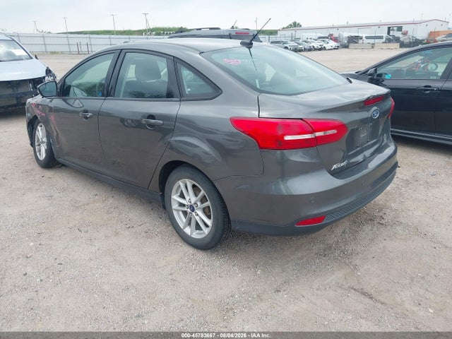 1FADP3F27FL231076 Ford FOCUS SE