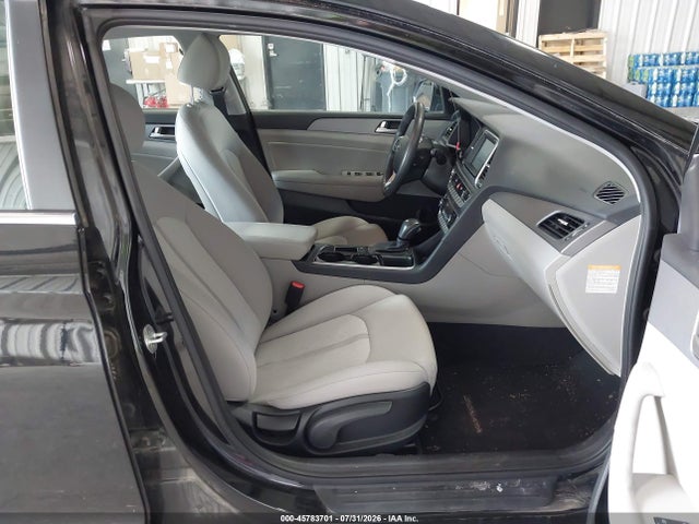 Продаж на аукціоні авто 2018 Hyundai Sonata Hybrid Se, vin: KMHE24L34JA086711, номер лоту: 45783701