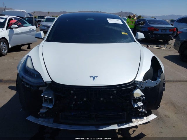 Tesla Model 3 Long Range Dual Motor All-wheel Drive 2022 5YJ3E1EB3NF111875 Image 6