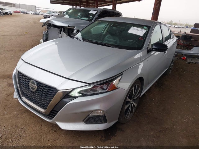 1N4BL4CV6NN333110 Nissan Altima Sr Fwd