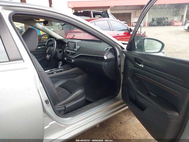 1N4BL4CV6NN333110 Nissan Altima Sr Fwd