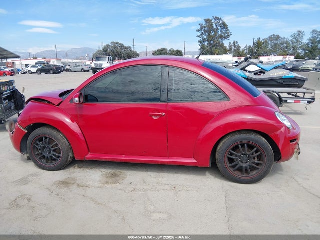 45783750 :رقم المزاد ، 3VWPG31C09M511915 vin ، 2009 Volkswagen New Beetle 2.5l مزاد بيع