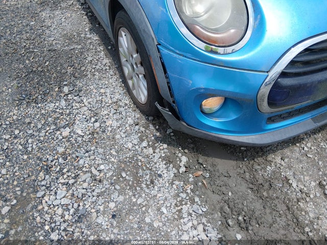 45783751 :رقم المزاد ، WMWXU1C50G2D57547 vin ، 2016 Mini Hardtop Cooper مزاد بيع