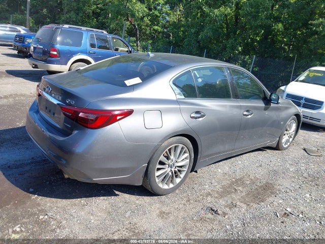 45783776 :رقم المزاد ، JN1EV7AR7JM432613 vin ، 2018 Infiniti Q50 3.0t Luxe مزاد بيع