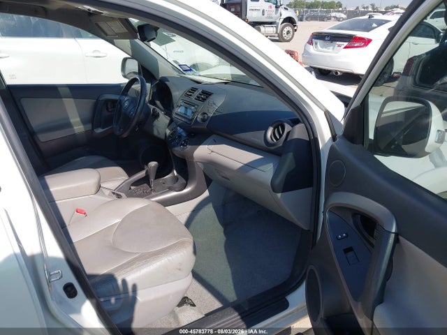2012 Toyota Rav4 Limited მანქანა იყიდება აუქციონზე, vin: 2T3YF4DV7CW127598, აუქციონის ნომერი: 45783778