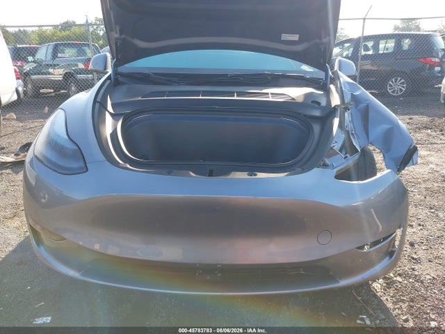 Продаж на аукціоні авто 2025 Tesla Model Y Long Range Dual Motor All-wheel Drive, vin: 7SAYGDEE6SA343720, номер лоту: 45783783