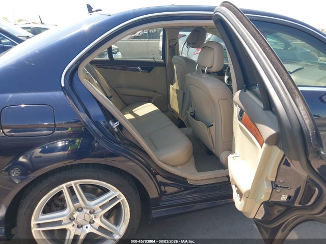 2009 Mercedes-benz C 300 Luxury/sport მანქანა იყიდება აუქციონზე, vin: WDDGF54X39R082001, აუქციონის ნომერი: 45783804