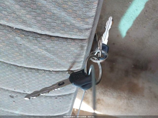 45783811 :رقم المزاد ، 2G4WS52J441319253 vin ، 2004 Buick Century مزاد بيع