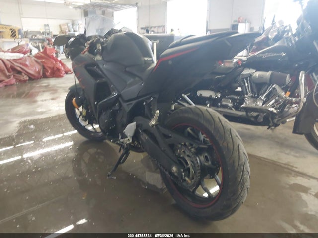 Продажа на аукционе авто 2017 Yamaha Yzfr3 A, vin: MH3RH15Y5HK001599, номер лота: 45783831