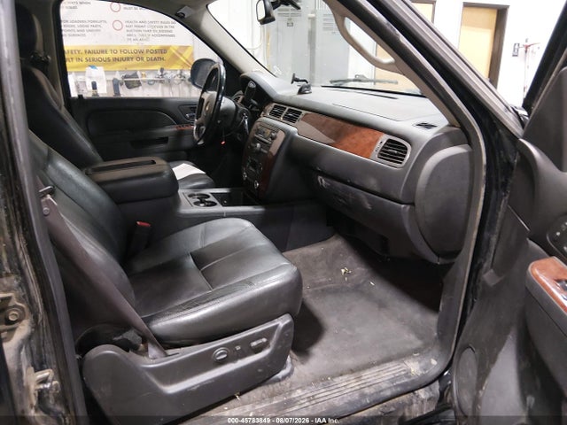 45783849 :رقم المزاد ، 1GNSKJE71CR288844 vin ، 2012 Chevrolet Suburban Lt مزاد بيع