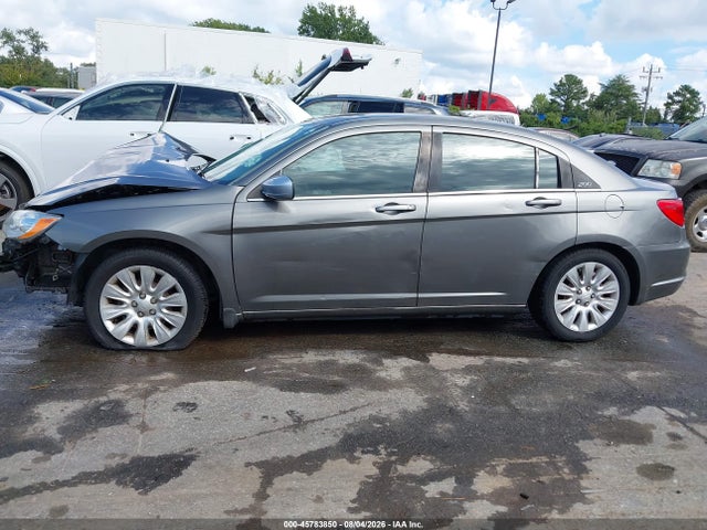 2013 Chrysler 200 Lx მანქანა იყიდება აუქციონზე, vin: 1C3CCBAB3DN735052, აუქციონის ნომერი: 45783850