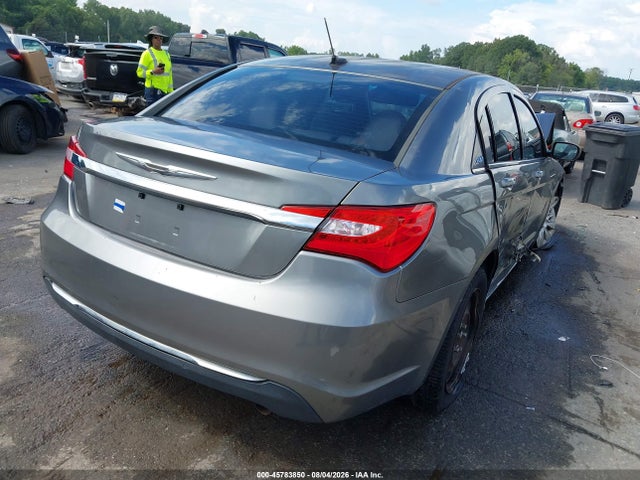 2013 Chrysler 200 Lx მანქანა იყიდება აუქციონზე, vin: 1C3CCBAB3DN735052, აუქციონის ნომერი: 45783850