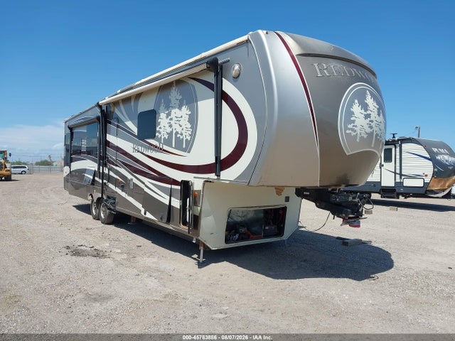 45783886 :رقم المزاد ، 4V0FC3926FR004586 vin ، 2015 Redwood Other مزاد بيع