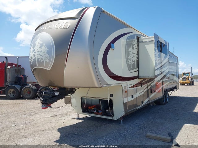 Auction sale of the 2015 Redwood Other, vin: 4V0FC3926FR004586, lot number: 45783886