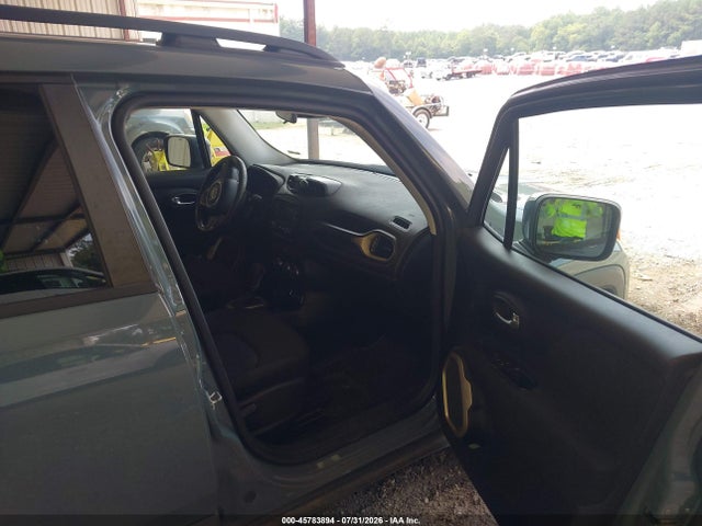 Jeep Renegade Latitude 2017 ZACCJABB7HPF73840 Image 5