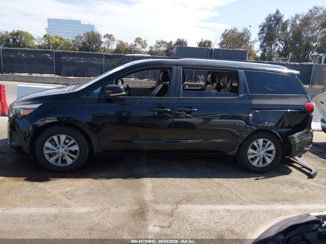KIA SEDONA LX 2016 KNDMB5C15G6215006 Image 14