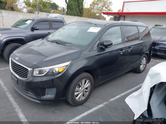 KIA SEDONA LX 2016 KNDMB5C15G6215006 Image 2
