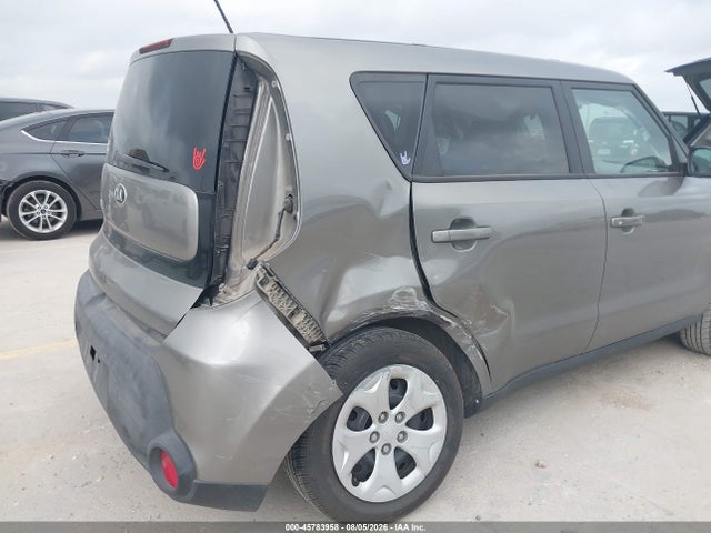 KIA Soul 2015 KNDJN2A29F7154966 Image 6