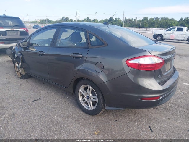 Ford FIESTA SE 2018 3FADP4BJ7JM129769 Image 3
