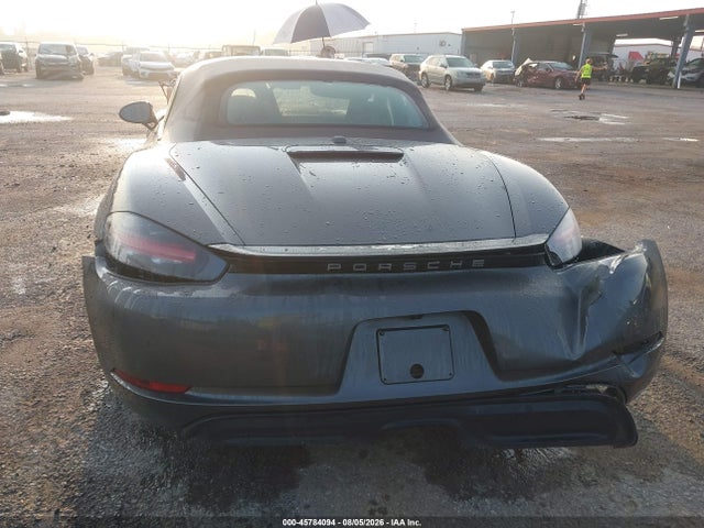 45784094 :رقم المزاد ، WP0CA2A89KS210310 vin ، 2019 Porsche 718 Boxster مزاد بيع