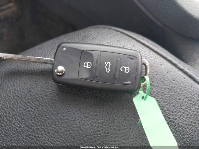 2011 Volkswagen Jetta 2.5l Se მანქანა იყიდება აუქციონზე, vin: 3VWDX7AJ5BM331036, აუქციონის ნომერი: 45784144