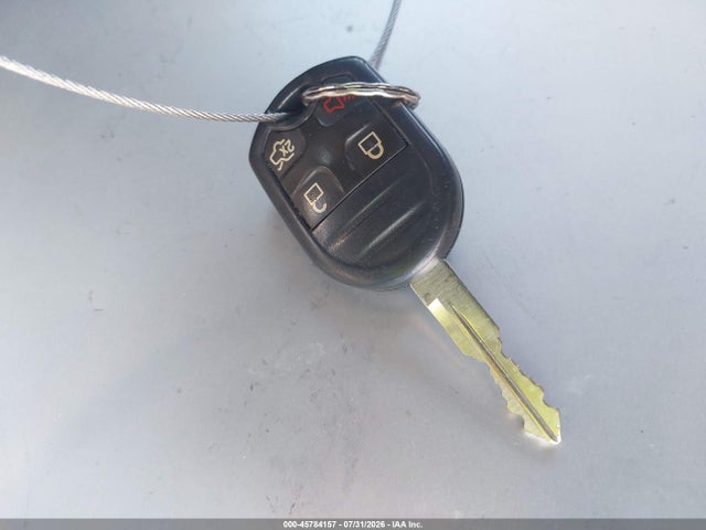 1ZVBP8EM6E5208549 Ford Mustang V6