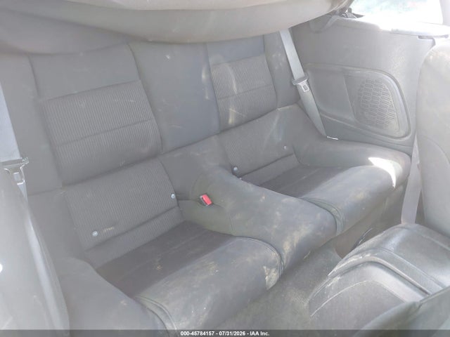 1ZVBP8EM6E5208549 Ford Mustang V6