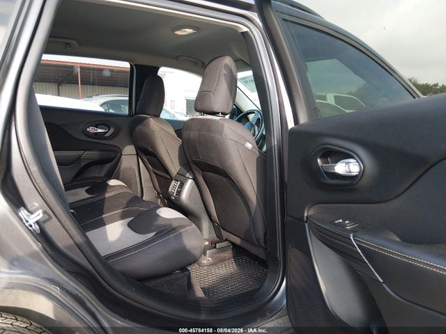 Продаж на аукціоні авто 2016 Jeep Cherokee Altitude, vin: 1C4PJLAB9GW330109, номер лоту: 45784158
