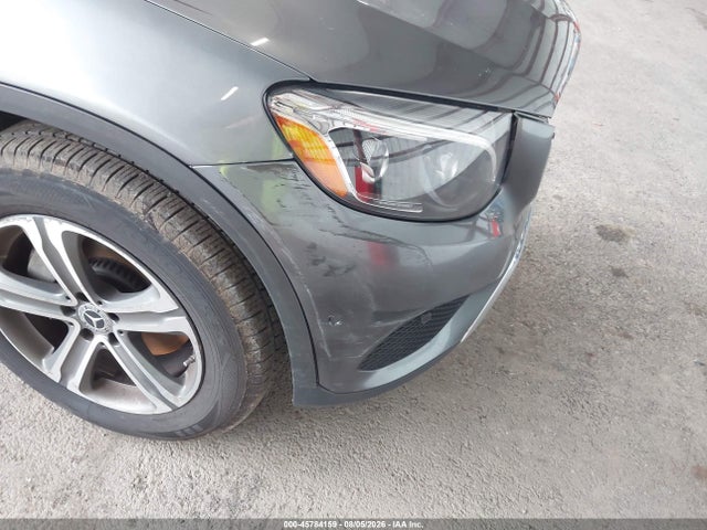 45784159 :رقم المزاد ، WDC0G4KBXJV036231 vin ، 2018 Mercedes-benz Glc 300 4matic مزاد بيع