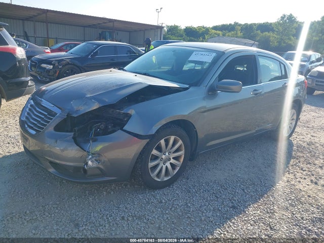 Продаж на аукціоні авто 2013 Chrysler 200 Touring, vin: 1C3CCBBB4DN596080, номер лоту: 45784163