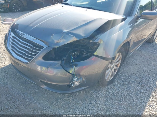 Продаж на аукціоні авто 2013 Chrysler 200 Touring, vin: 1C3CCBBB4DN596080, номер лоту: 45784163