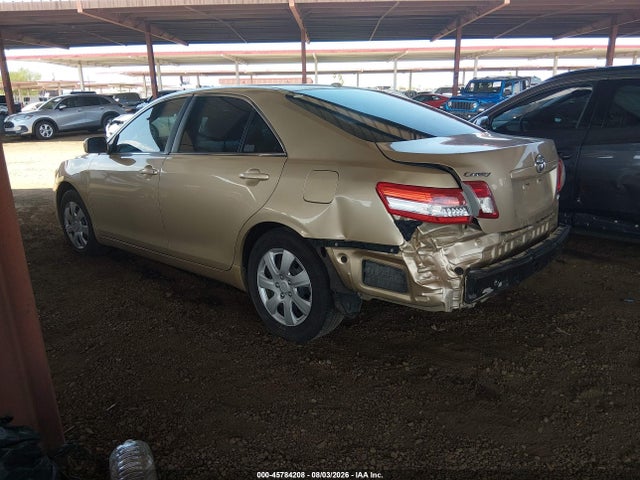 45784208 :رقم المزاد ، 4T1BF3EK0BU615416 vin ، 2011 Toyota Camry Le مزاد بيع