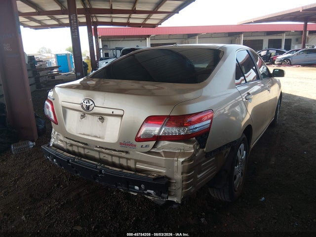 45784208 :رقم المزاد ، 4T1BF3EK0BU615416 vin ، 2011 Toyota Camry Le مزاد بيع