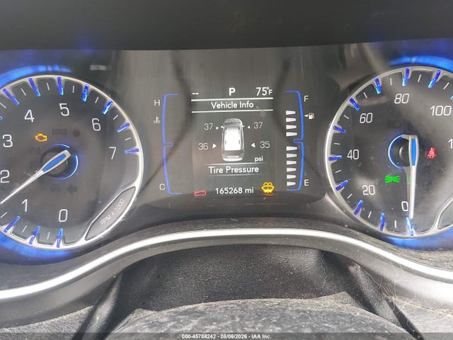 45784242 :رقم المزاد ، 2C4RC1BG1LR110631 vin ، 2020 Chrysler Pacifica Touring L مزاد بيع