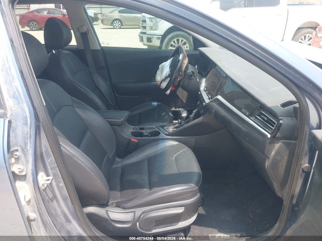 45784244 :رقم المزاد ، KNDCC3LC8N5515740 vin ، 2022 Kia Niro Touring Se مزاد بيع