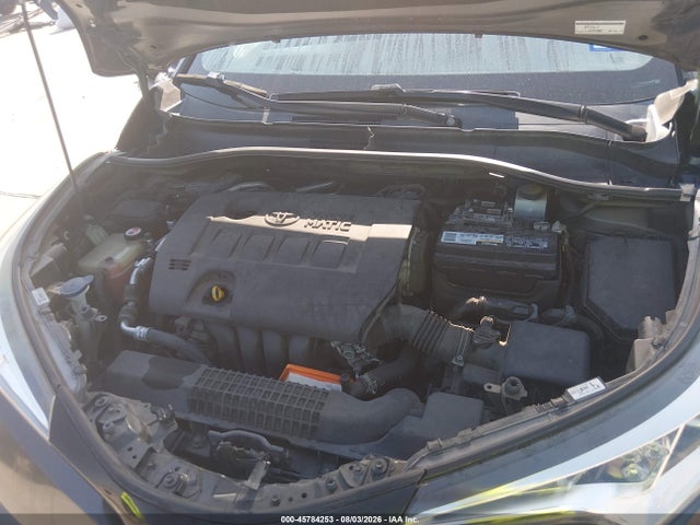 NMTKHMBX8JR021095 Toyota C-HR XLE