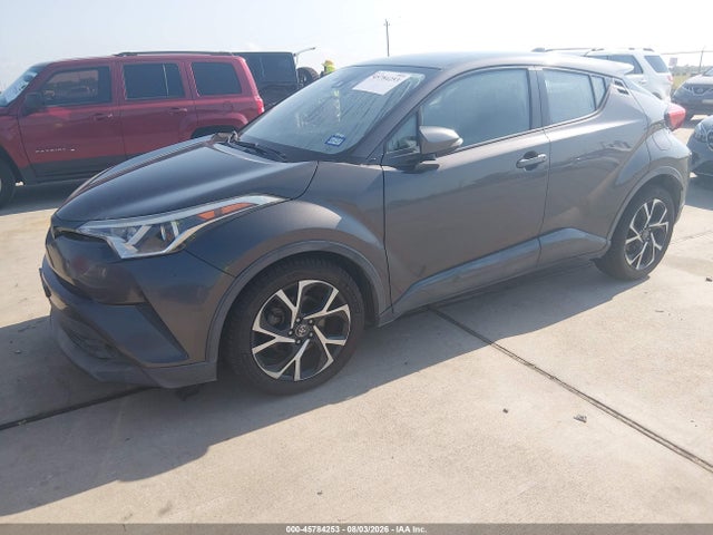 NMTKHMBX8JR021095 Toyota C-HR XLE
