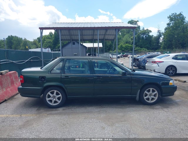 45784259 :رقم المزاد ، YV1LS5675W3525047 vin ، 1998 Volvo S70 Glt مزاد بيع