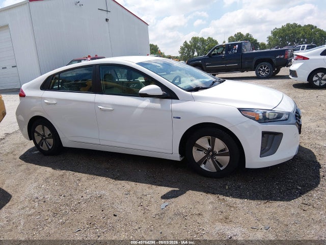 Продажа на аукционе авто 2020 Hyundai Ioniq Hybrid Blue, vin: KMHC65LC7LU221537, номер лота: 45784298