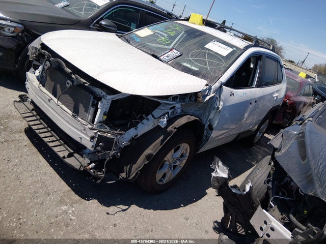 Toyota Rav4 Xle 2021 2T3W1RFV6MW105058 Image 2